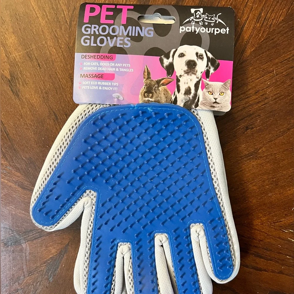 Pet Grooming Gloves Deshedding Massaging NWT